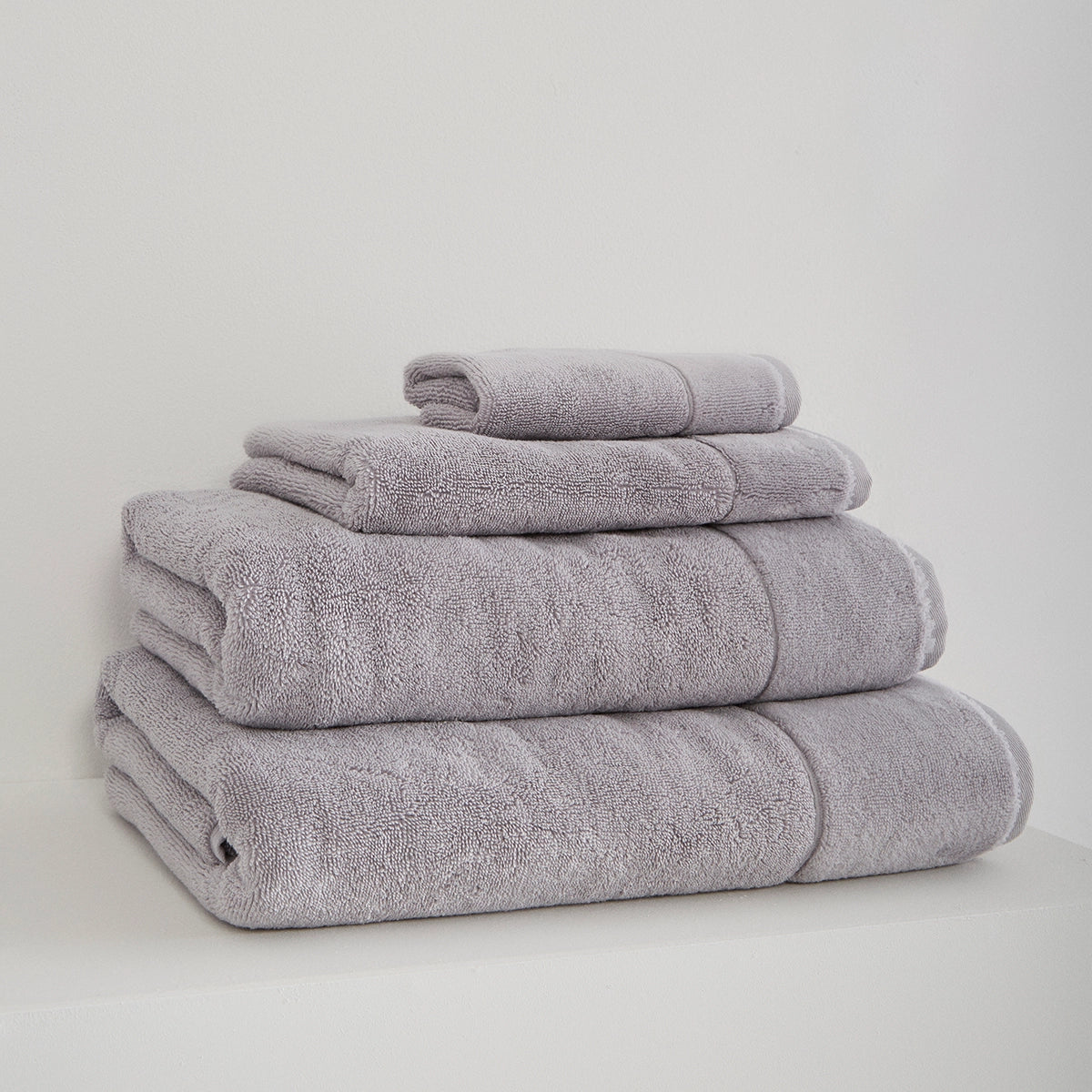 Earthy Turkish Cotton Bath Towel – 650 GSM Natural Luxury in Grey