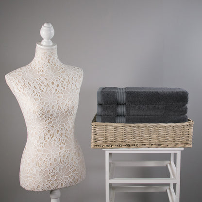 Ultimate Bamboo Bath Towel – 700 GSM Eco-Luxury – Charcoal Grey